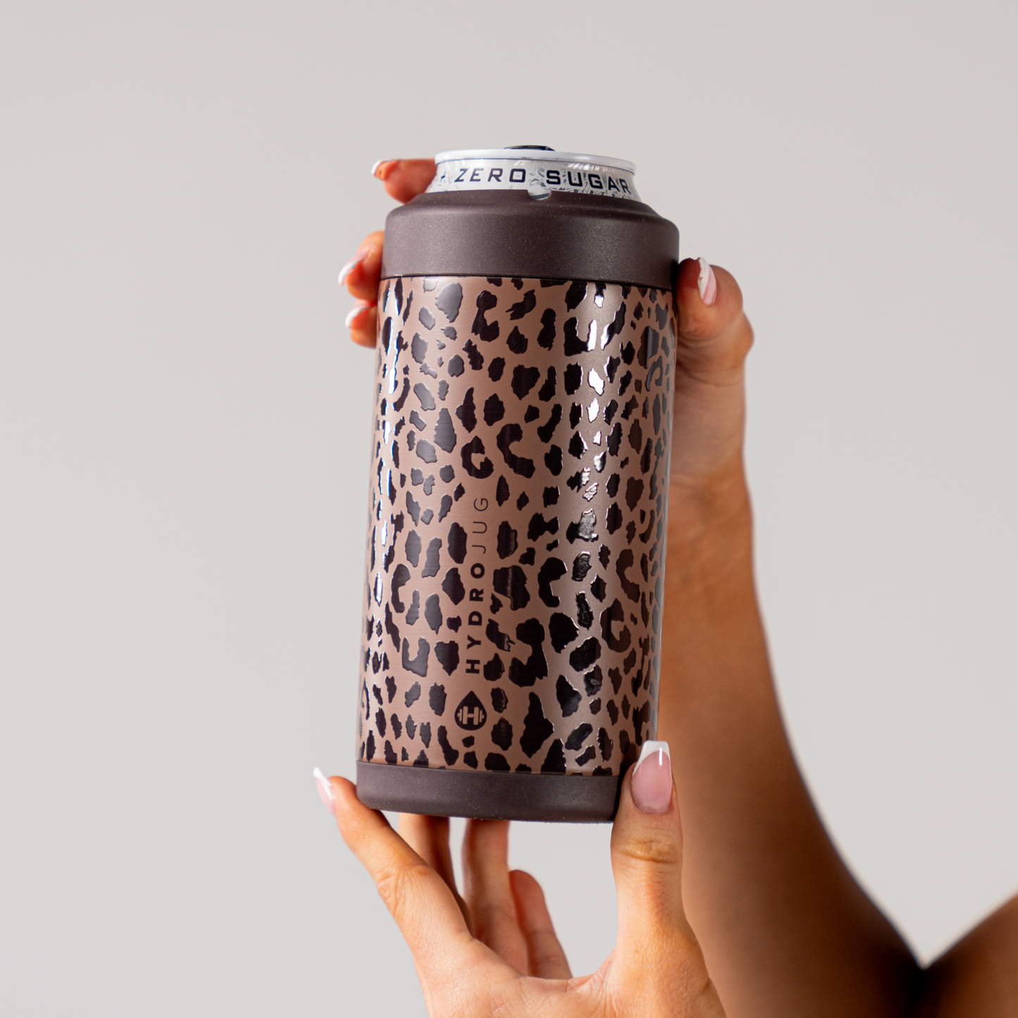 brown-leopard-w5 16ozCan-BrownLeopard-WPI-6.png