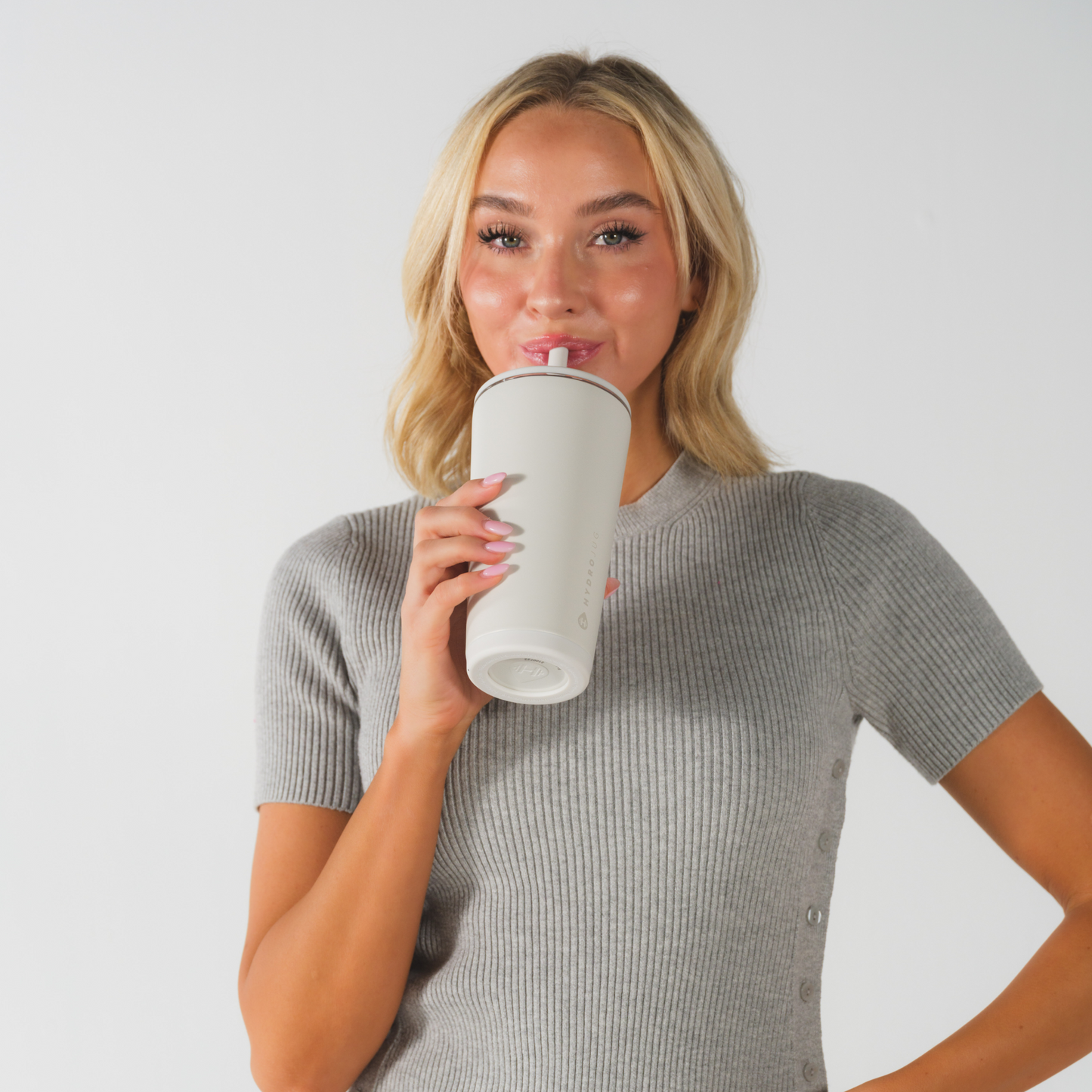 linen-e6 EverydayTumbler20oz.-Linen-WPI-1_1.png