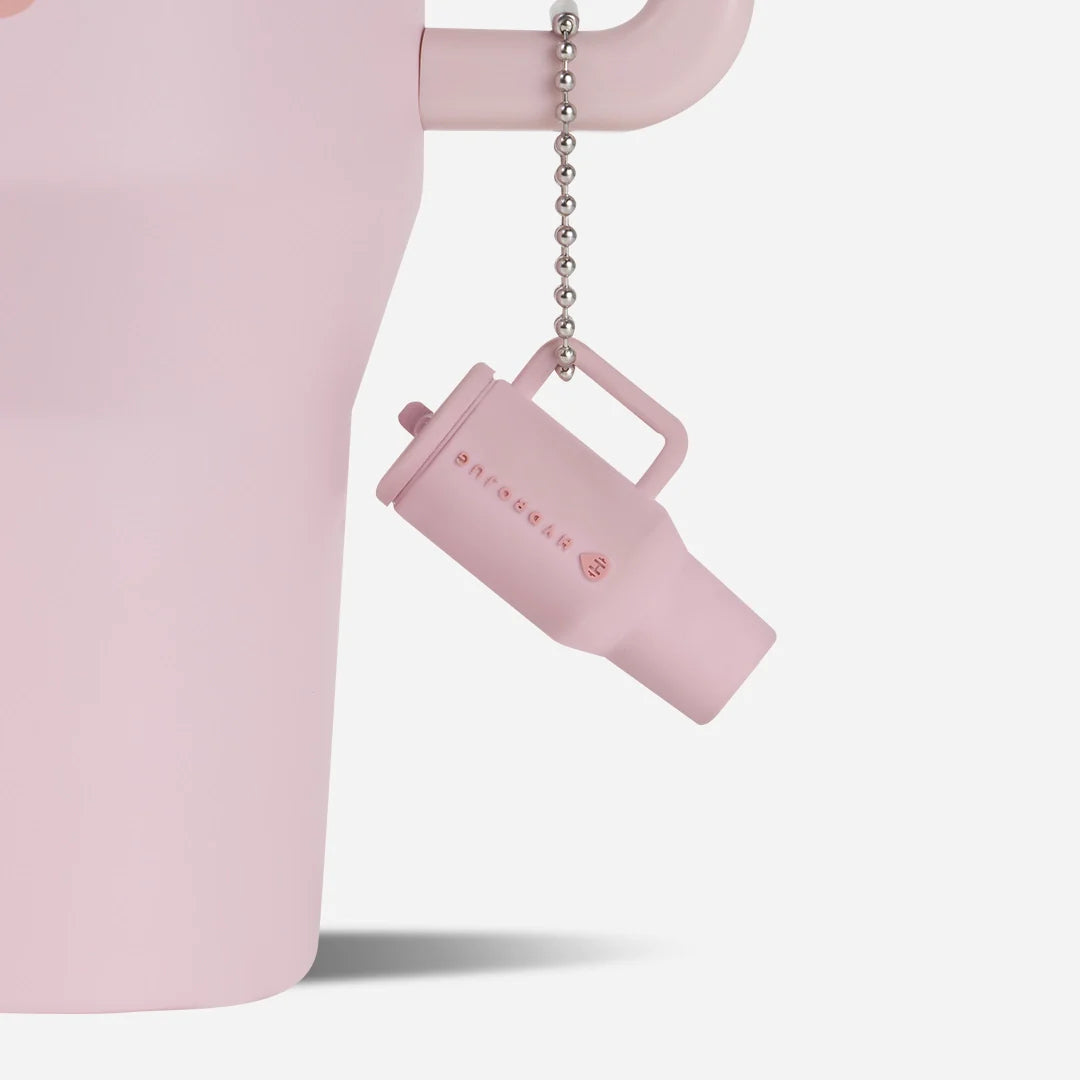 traveler-keychain-c6 Web-TravelerKeychainPhotos-PinkSand2.webp